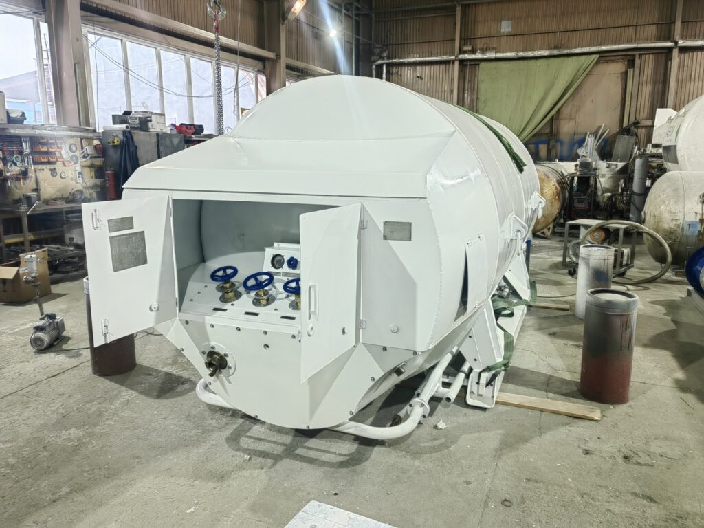 цистерна транспортная криогенная, поставка оборудования в Челябинск, Спецкриогаз